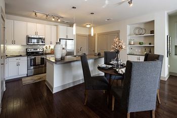 Built-in wine racks, bookshelves, desks and display niches*